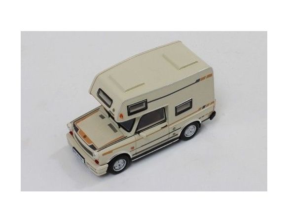 IST Models IST293 TRABANT 601 WOHNMOBIL 1980 BEIGE 1:43 Modellino