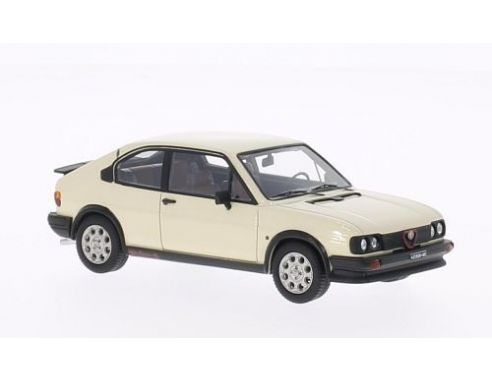Neo Scale Models NEO45596 ALFA ROMEO ALFASUD TI 1.3 1980 WHITE 1:43 Modellino
