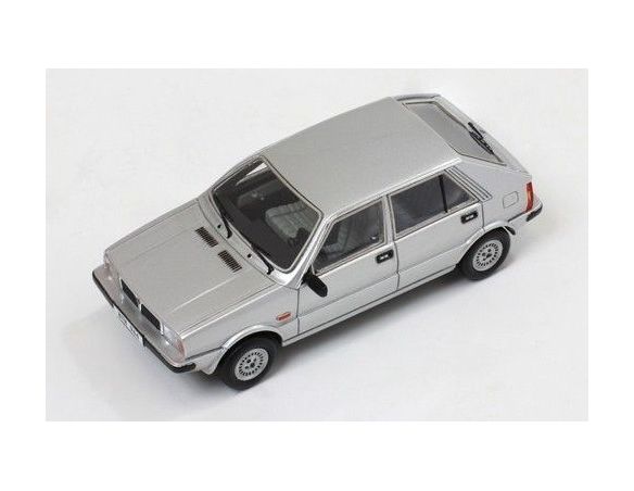 Protar PR0024 SAAB LANCIA GLS 1980 METALLIC SILVER 1:43 Modellino