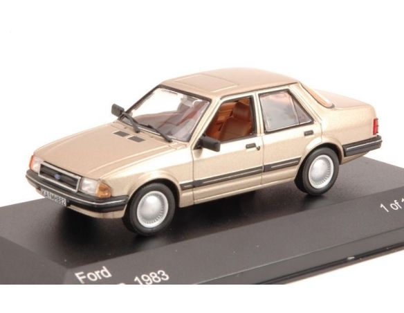 White Box WB079 FORD ORION 1983 MET.GOLD 1:43 Modellino