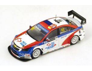 Spark Model S2465 CHEVROLET CRUZE N.77 HUNGARORING WTCC 2014 R.MUNNICH 1:43 Modellino