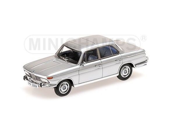 Minichamps PM437023000 BMW 2000 A 1962 SILVER 1:43 Modellino