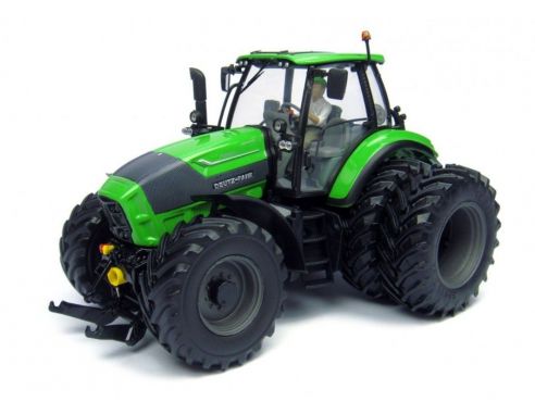 Universal Hobbies UH4296 DEUTZ-FAHR 7250 TTV 6 WHEELS 1:32 Modellino