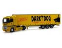 Universal Hobbies UH5685 RENAULT MAGNUM 500 AE DARK DOG 1:50 Modellino