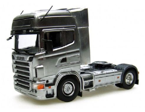 Universal Hobbies UH5686 CAMION SCANIA R 580 CHROME 1:50 Modellino