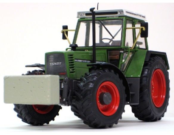 Welly WEIS1007 FENDT FAVORIT 615 LSA 1989-1993 1:32 Modellino