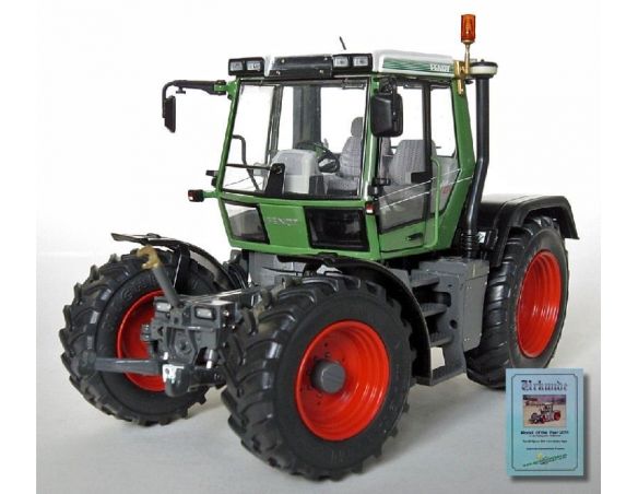 Welly WEIS1017 FENDT XYLON 524 1994-2004 1:32 Modellino