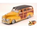 Welly WE0831 CHEVROLET FLEETMASTER 1948 GOLD-WOOD-BLACK 1:24 Modellino