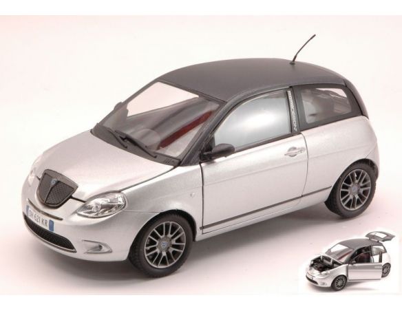 Cararama Motorama CA9430 LANCIA NUOVA YPSILON MOMO 2007 1:24 Modellino