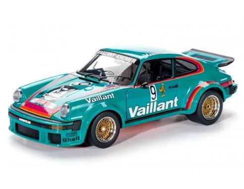Schuco SH0336 PORSCHE 934 RSR N.9 SUPERCUP 1976 B.VOLLEK 1:18 Modellino