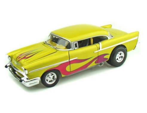 Mattel 21356 CHEVROLET BELAIR DRAG VERSION 1/18 Modellino