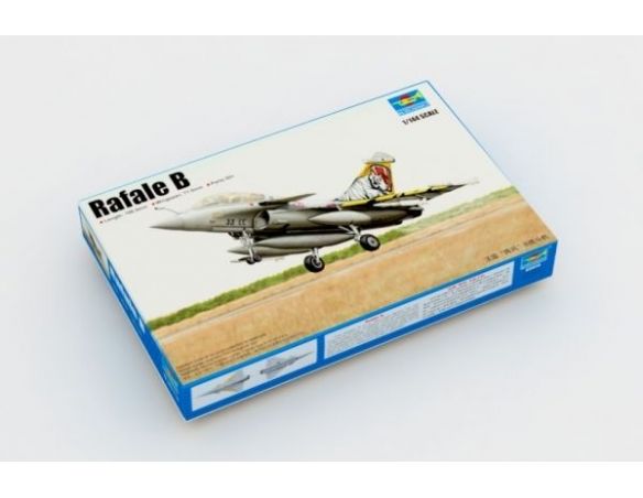 TRUMPETER 03913 FRENCH RAFALE B Modellino