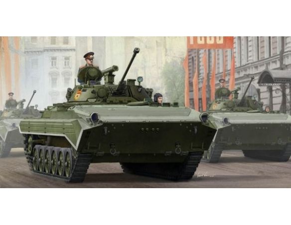 TRUMPETER 05584 RUSSIAN BMP-2 IFV Modellino