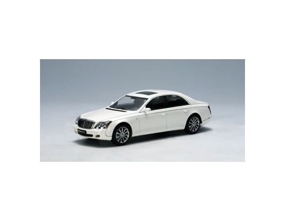 Auto Art / Gateway AA56157 MAYBACH 57 S 2005 WHITE 1:43 Modellino