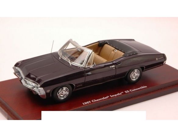 True Scale Miniatures TSM134312 CHEVROLET IMPALA SS CONVERTIBLE 1967 DARK PRUNE 1:43 Modellino