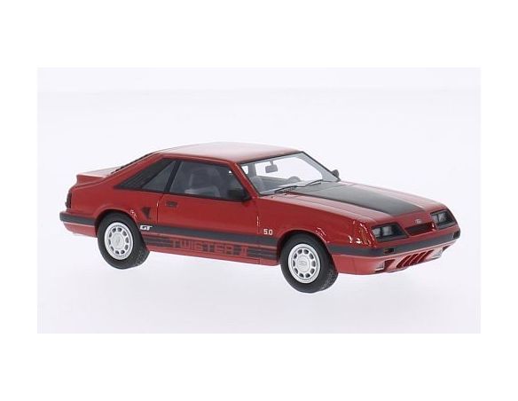 Neo Scale Models NEO45975 FORD MUSTANG GT TWISTER II 1985 RED/BLACK 1:43 Modellino