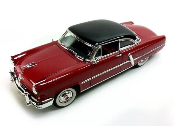 Yat Ming YM92808BG LINCOLN CAPRI 1952 BORDEAUX 1:18 Modellino