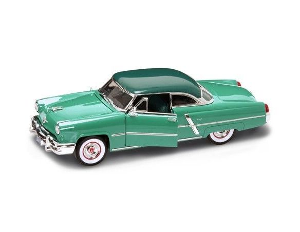 Yat Ming YM92808GR LINCOLN CAPRI 1952 GREEN 1:18 Modellino