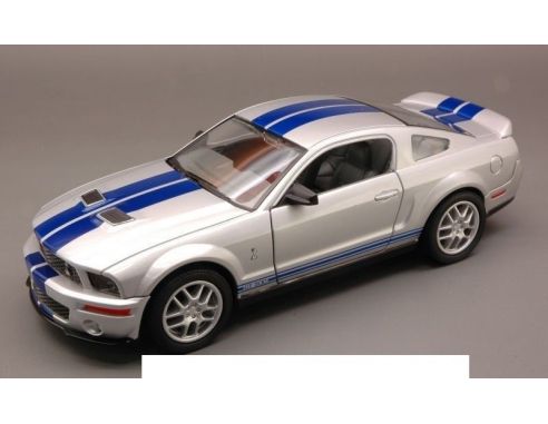 Yat Ming YM24208S SHELBY GT 500 2007 SILVER W/BLUE STRIPES 1:24 Modellino