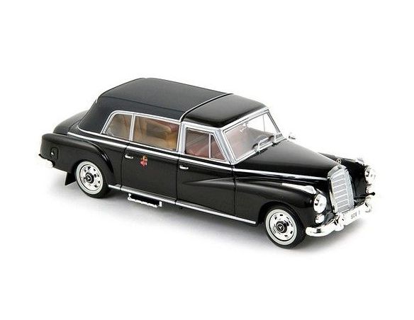 Norev 351230 MERCEDES BENZ 300D LANDAULET 1960 Modellino