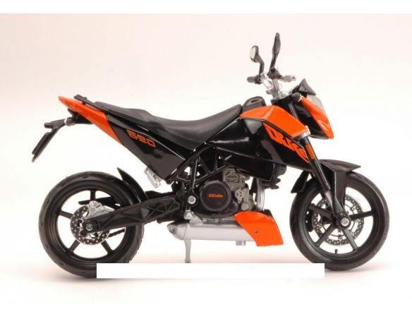 Maisto MI09265 KTM 690 DUKE 1:12 Modellino