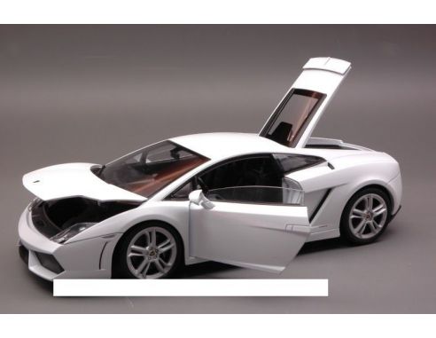 Welly WE0330 LAMBORGHINI GALLARDO LP 560 2009 WHITE 1:18 Modellino