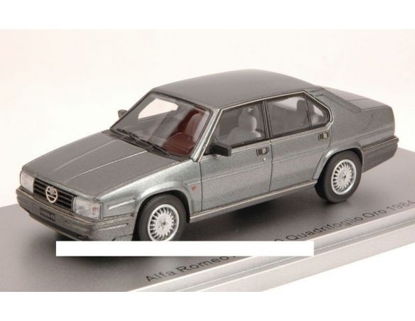 Kess Model KS43000190 ALFA ROMEO ALFA 90 QUADRIFOGLIO ORO 1984 GRIGIO NEUTRO MET.1:43 Modellino