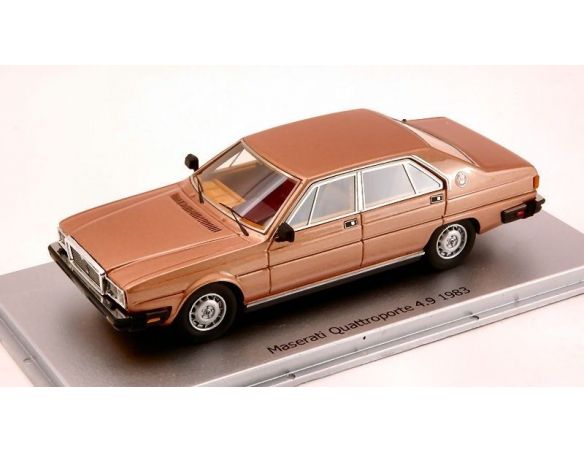 Kess Model KS43014010 MASERATI QUATTROPORTE 4.9 1983 ORO LONGCHAMP 1:43 Modellino