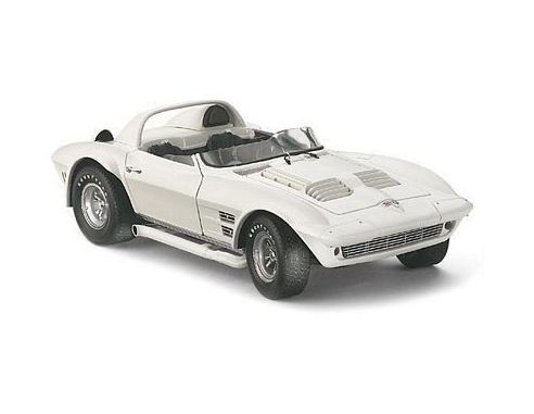 Exoto 18034 CHEVROLET CORVETTE GS ROADSTER 1/18 Auto 1/18