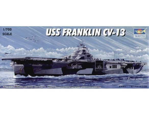 TRUMPETER 05730 USS FRANKLIN CV-13 Modellino
