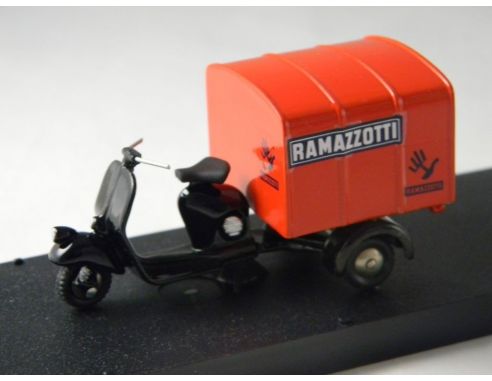 Scottoy 16RAM APE CABINATO DECORATO RAMAZZOTTI Modellino