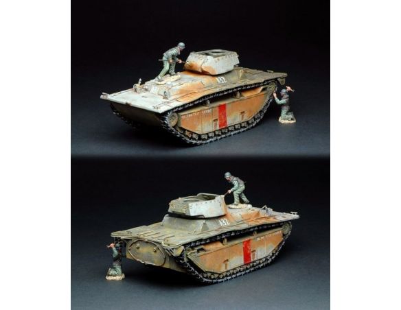 Figarti A3222P LVT A-4 PACIFIC THEATRE IWO JIMA Modellino