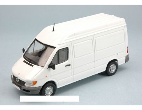 Universal Hobbies UH1094 MERCEDES SPRINTER 1995 WHITE 1:43 Modellino