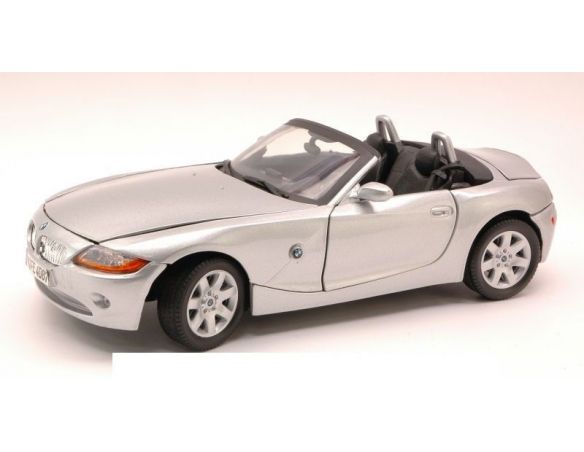 Motormax MTM73144SL BMW Z4 SPIDER 2002 SILVER 1:18 Modellino