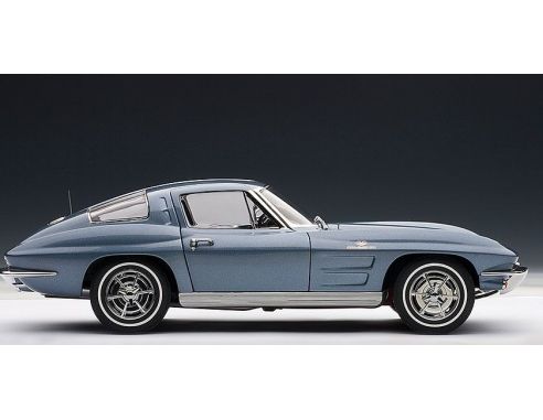 Auto Art / Gateway AA71182 CHEVROLET CORVETTE 1963 COUPE' BLUE 1:18 Modellino