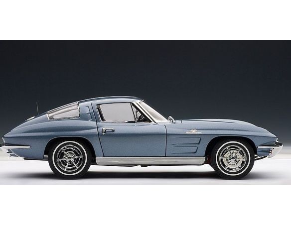 Auto Art / Gateway AA71182 CHEVROLET CORVETTE 1963 COUPE' BLUE 1:18 Modellino