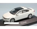 Herpa HP7086 VW PASSAT LIMOUSINE 2015 WHITE 1:43 Modellino