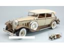 Signature SIGN18103 PACKARD BREWSTER 1930 BEIGE/BROWN  1:18 Modellino