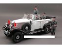 Signature SIGN38202W MERCEDES G 4 1938 WHITE/BLACK W/3 FIGURES 1:18 Modellino