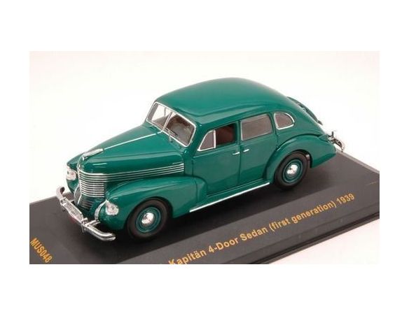 Ixo model MUS048 OPEL KAPITAN 4 DOORS SEDAN FIRST GENERATION 1939 GREEN 1:43 Modellino