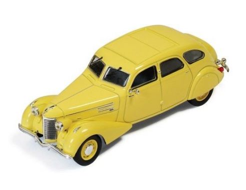 Ixo model MUS055 BERLIET 11CV DAUPHINE 1939 YELLOW 1:43 Modellino