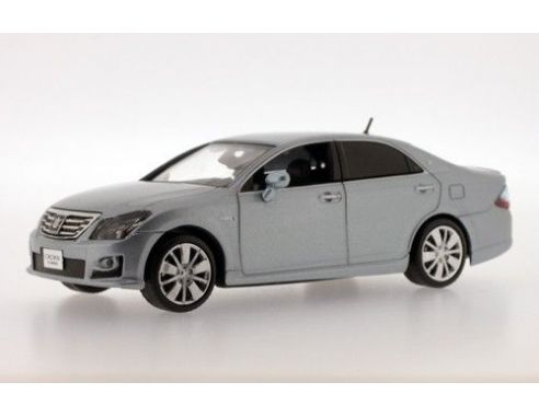 J-Collection JC097 TOYOTA CROWN HYBRID 2008 LIGHT BLUE MICE METALLIC 1:43 Modellino