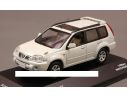 J-Collection JC19074WP NISSAN X-TRAIL GT 2005 WHITE PEARL 1:43 Modellino