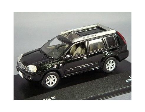 J-Collection JC19077BK NISSAN X-TRAIL GT 2005 BLACK 1:43 Modellino