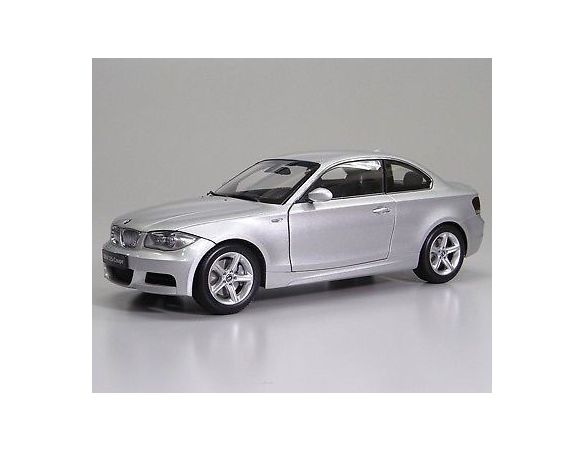 Kyosho KY8722S BMW 135 i COUPE' 2009 SILVER 1:18 Modellino