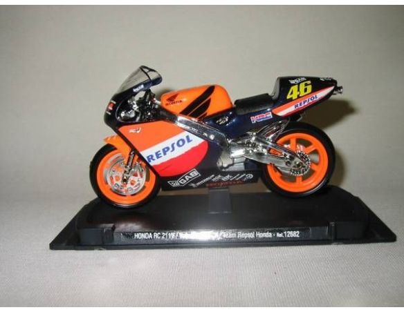 Guiloy GY12682 HONDA NSR 500 V.ROSSI '02 SCALA 1:18 Modellino