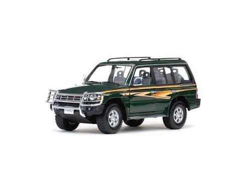 Vitesse 01225 MITSUBISHI PAJERO LONG 3.5 V6 1/18 Modellino