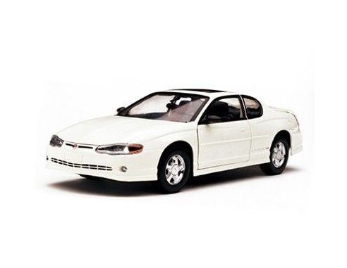 Vitesse 01982 CHEVROLET MONTE CARLO SS WHITE 1/18 Modellino