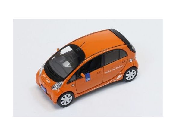J-Collection JC264 MITSUBISHI i-MIEV JAPAN-NETHERLAND EMBASSY CAR 2010 1:43 Modellino