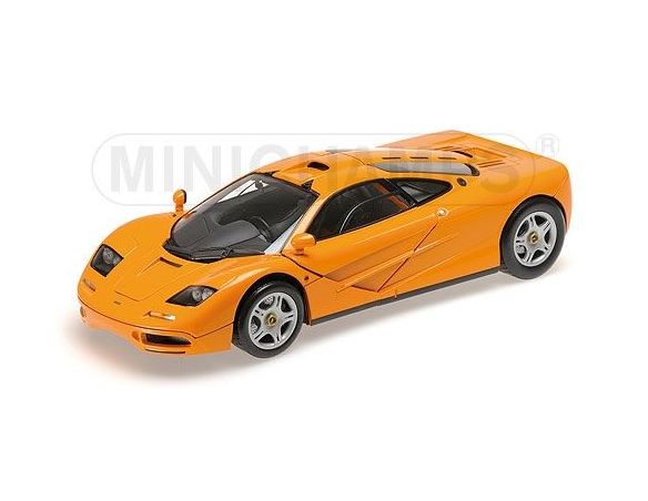 MINICHAMPS 530133421 McLAREN F1 ROAD CAR 1993 ORANGE Modellino